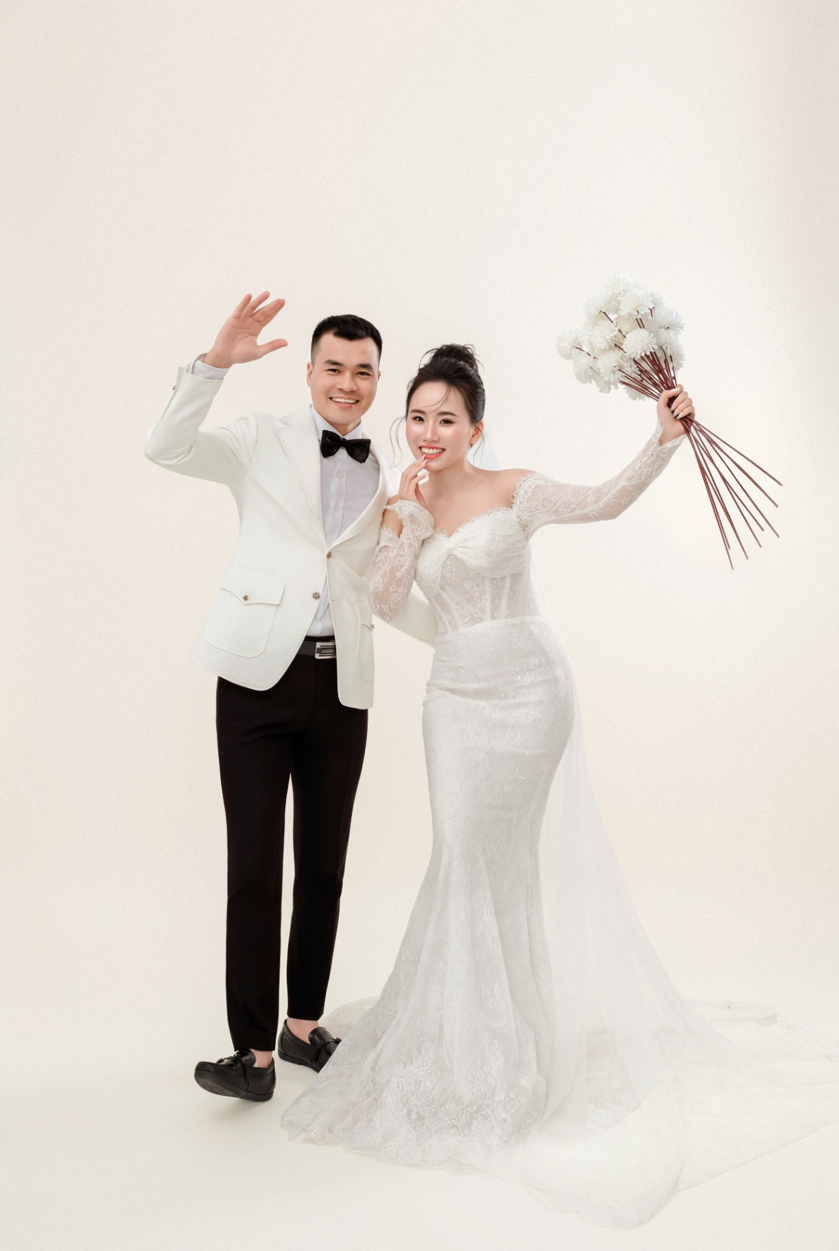 Thiệp cưới online THIỆP MỜI ĐÁM CƯỚI THẢO TRANG (Copy) từ Zenlove