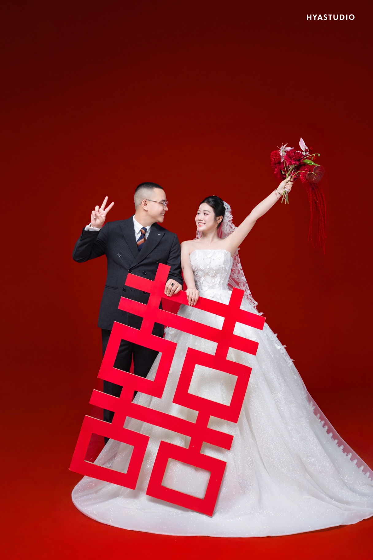 Thiệp cưới online Phi Hùng & Vân Oanh từ Zenlove