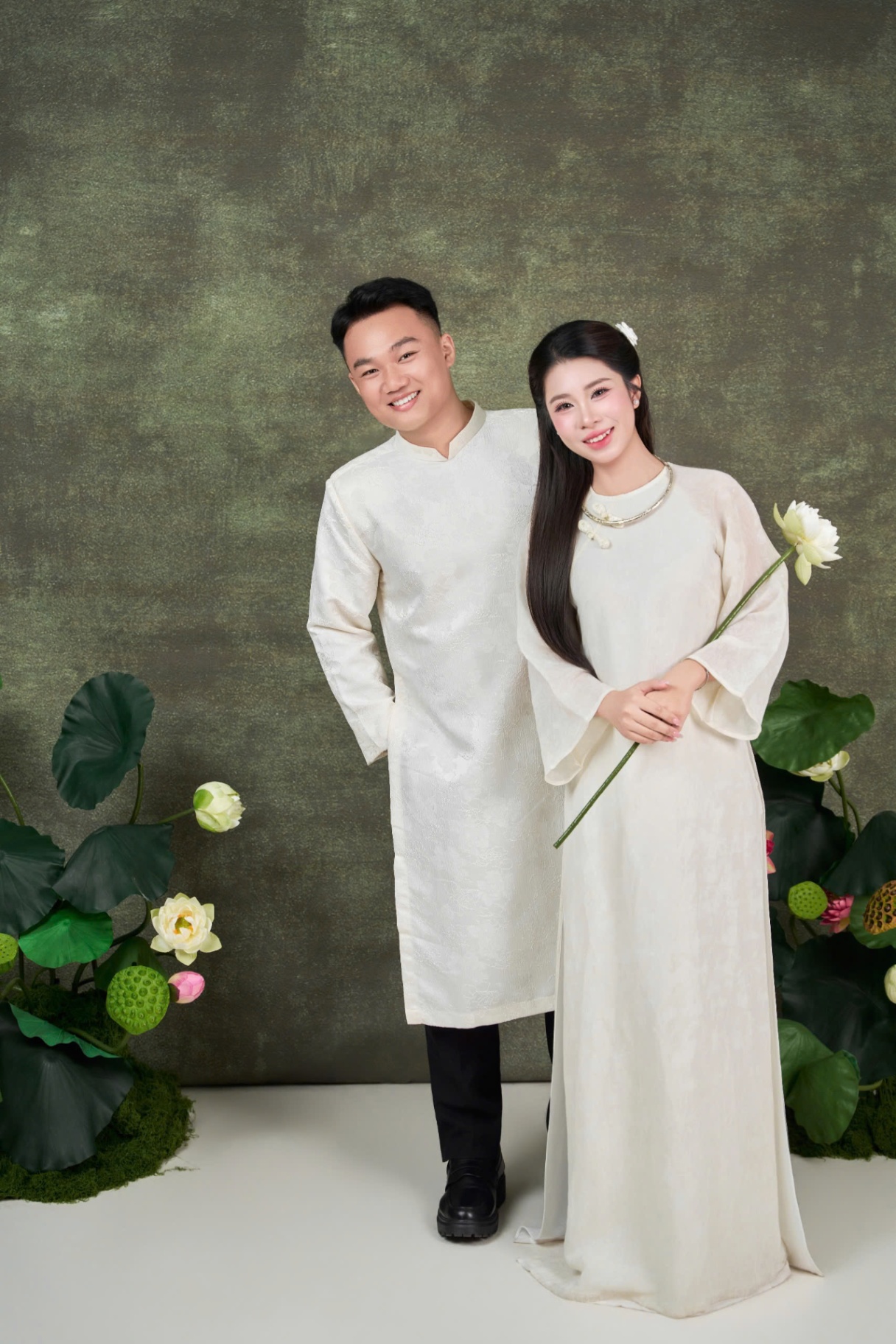 Xem thiệp THƯ MỜI CƯỚI.L&T từ Zenlove Thiệp cưới online THƯ MỜI CƯỚI.L&T từ Zenlove